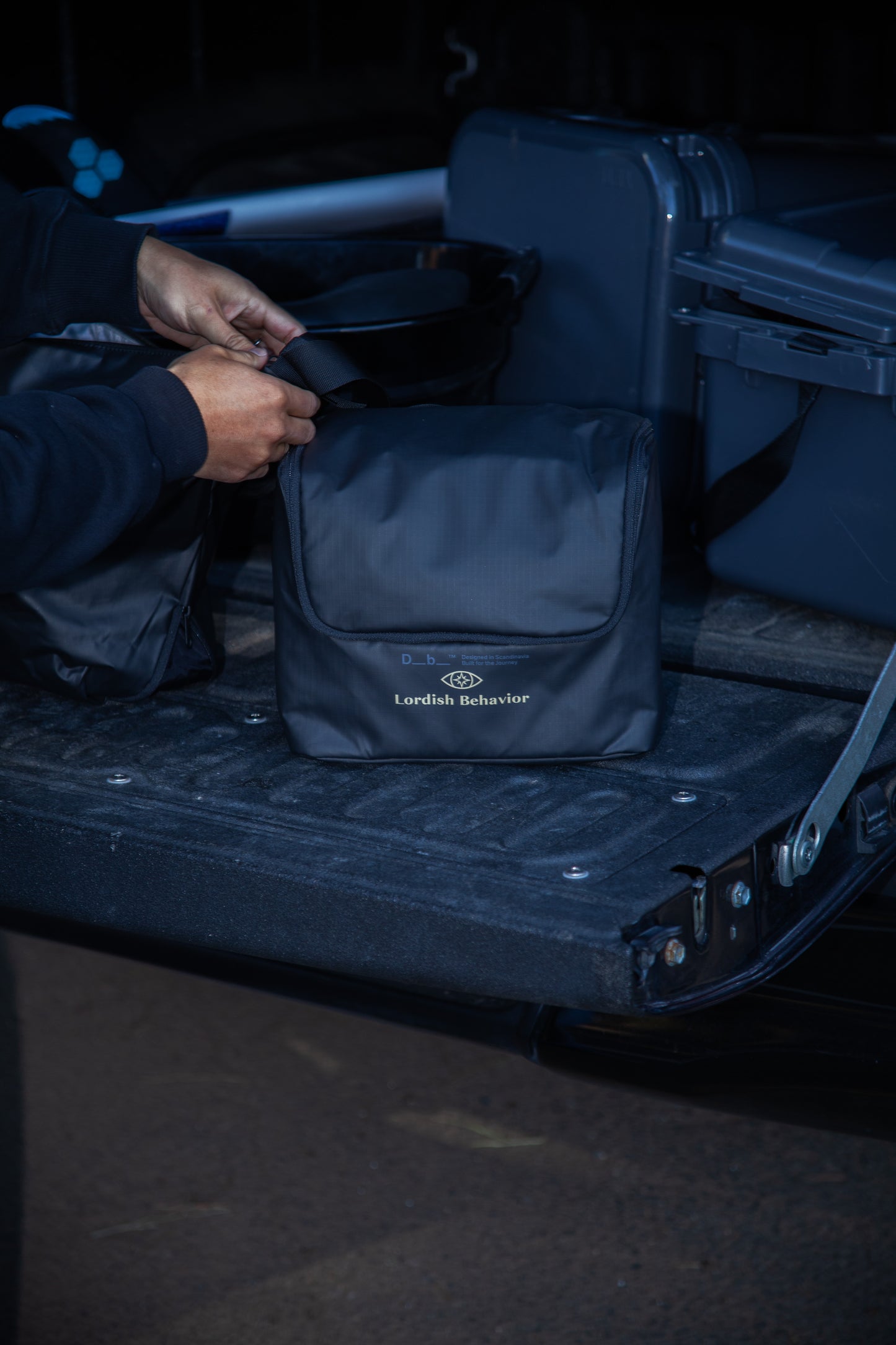 LB x Db-Essential Washbag